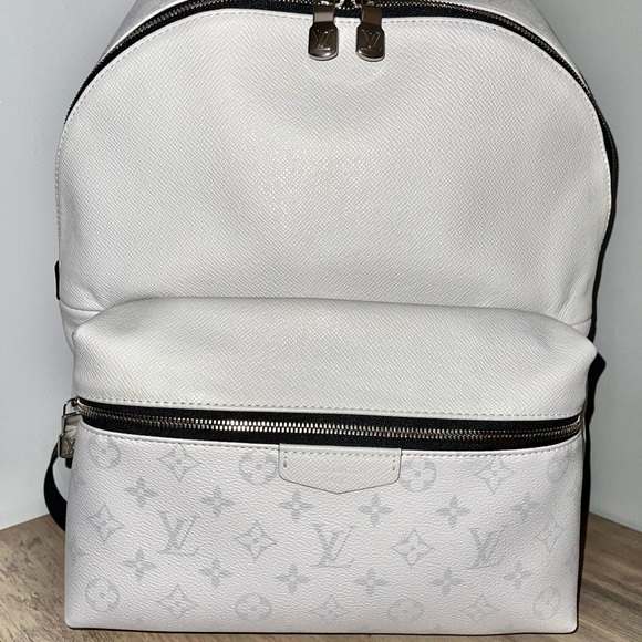 LOUIS VUITTON Taigarama Discovery Backpack LIMITED EDITION - Picture 5 of 8
